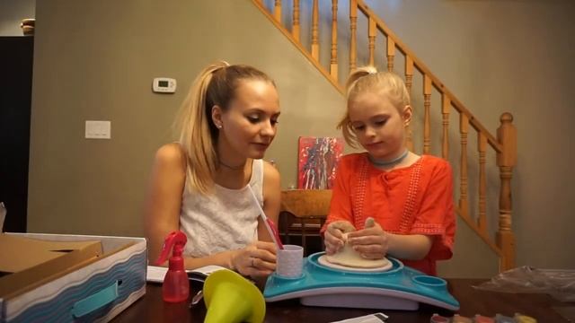 Unboxing Cool Maker Pottery Studio Set смотреть онлайн