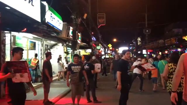 Прогулка по ночному патонгу. Улица развлечений Бангла Роуд (Bangla Roud). Пхукет, январь 2017 смотреть онлайн