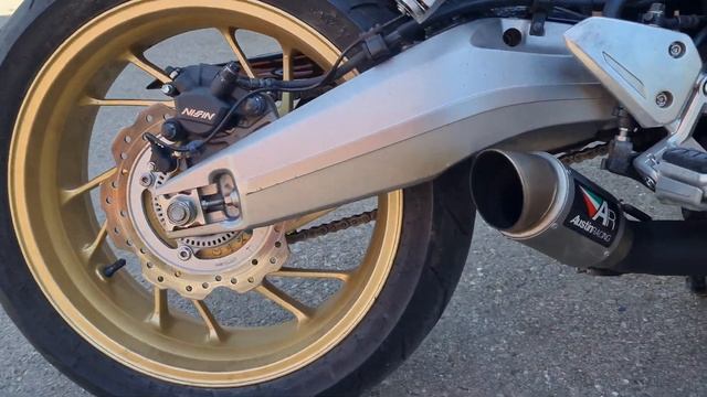 Honda CB650F смотреть онлайн