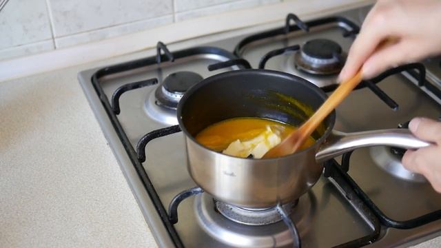 Кексы (маффины) "Ромашки" с начинкой и вкусным кремом смотреть онлайн