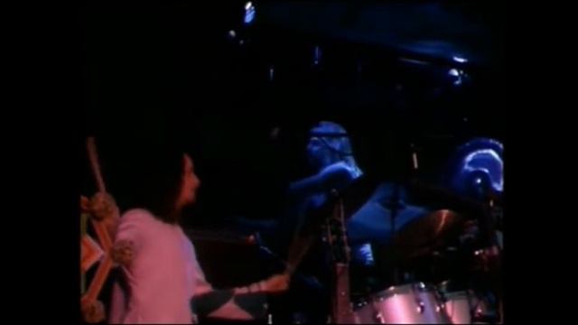 Yes Live At The QPR (1975) Part 11- Ritual Part 1 смотреть онлайн