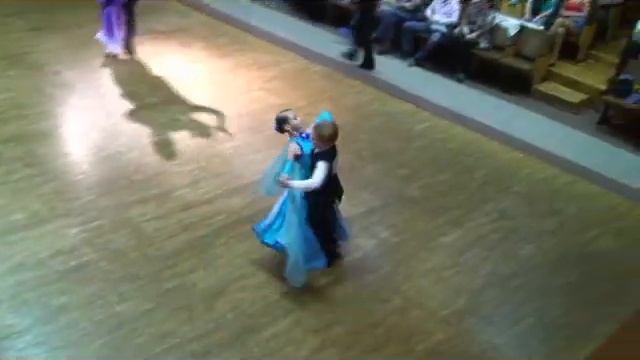 Венский вальс D смотреть онлайн