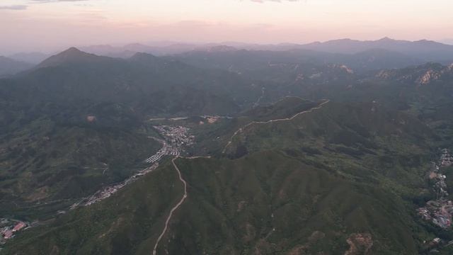 Великая китайская стена. Съемка с дрона. 4к. The Great Wall of China in 4k. Drone DJI air 2s. смотреть онлайн