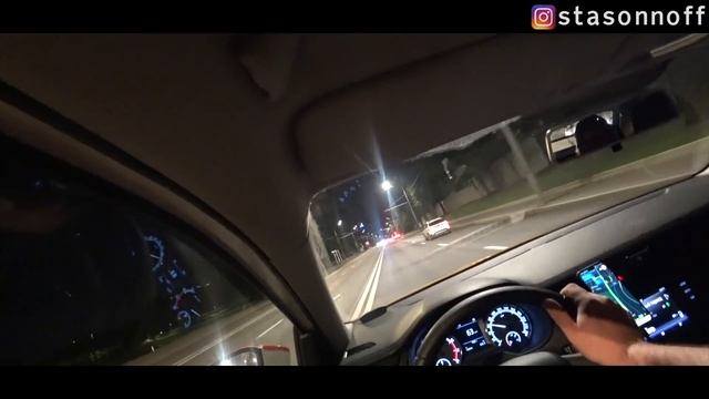 60 часов в Яндекс Эконом. Таксопарк Крафт. Skoda Octavia/StasOnOff смотреть онлайн