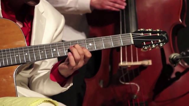 Messy Bossa “Steven Reinhardt Trio“ смотреть онлайн