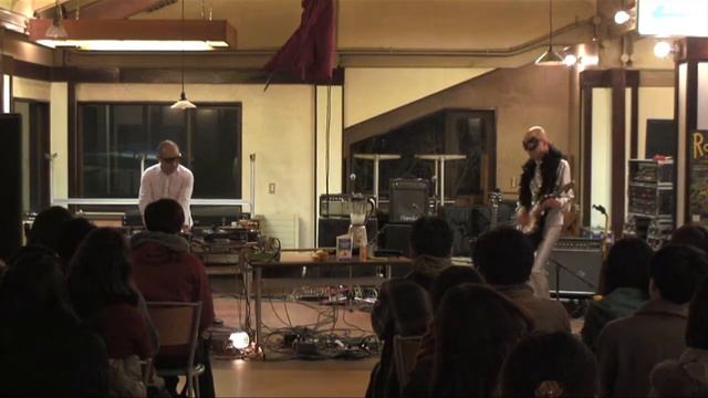 Ujino & the Rotators ft. Bravo Komatsu смотреть онлайн