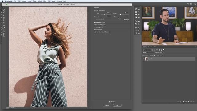 How to Use the Liquify Tool in Photoshop | Day 12 смотреть онлайн