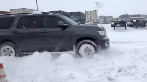 Toyota Sequoia 2015 Snow Test Drive