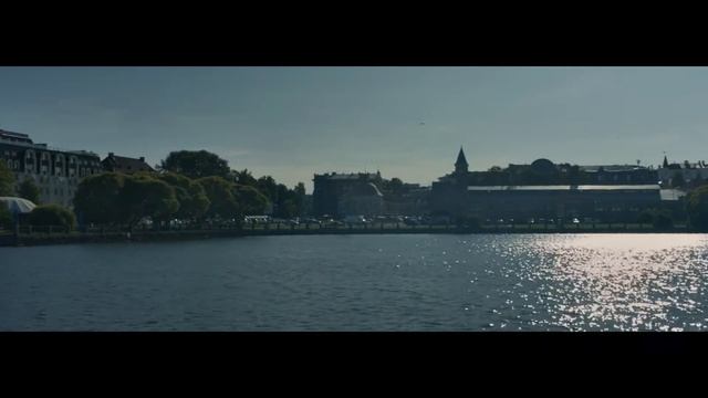 First Walk|Canon 600D 10 bit MLV RAW Footage смотреть онлайн