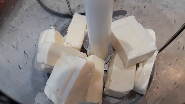БУТЕРБРОДЫ СО ВКУСОМ КРАСНОЙ ИКРЫ, ПОПРОБУЙТЕ ВАМ ПОНРАВИТСЯ! смотреть онлайн