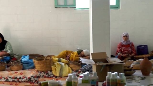 Производство масла Арганы. Марокко. 00606 смотреть онлайн