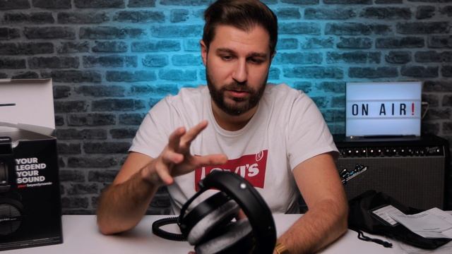 Beyerdynamic DT 990 PRO ✅