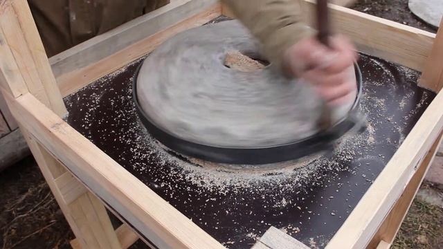 Старинная ручная мельница смотреть онлайн