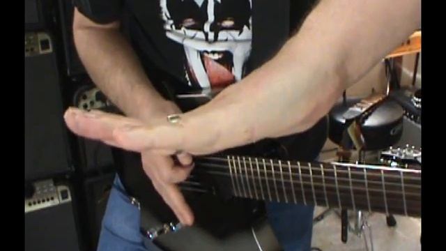 2013 LTD EDITION Of 50 Cort Gene Simmons Axe 6 String Guitar With Stock EMG Pickups Review By Scott смотреть онлайн