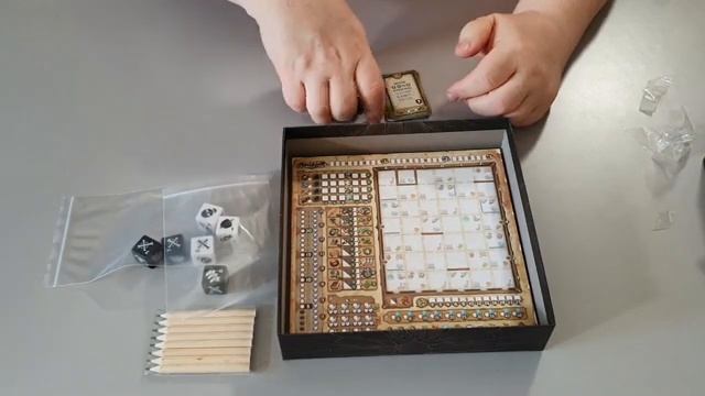 Paper Dungeons - open the box et explications rapides смотреть онлайн