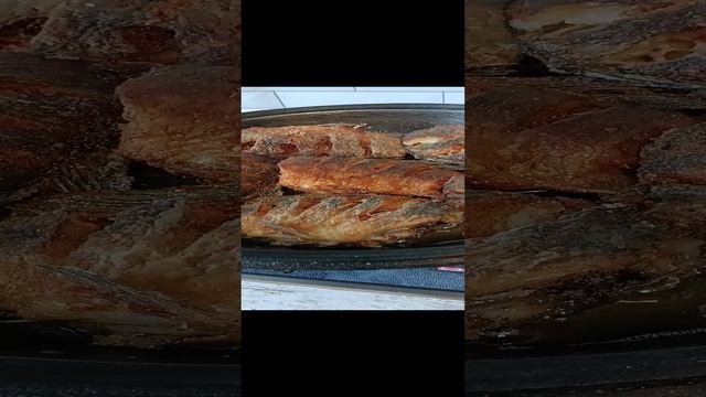 Карасики шкворчат) смотреть онлайн