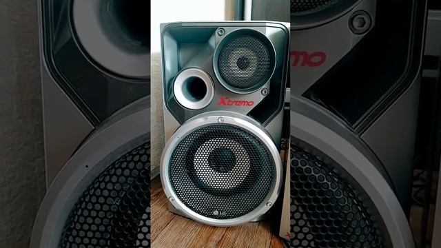 Музыкальный центр LG LM-M540 смотреть онлайн