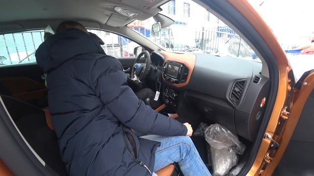 Лада Иксрей Кросс. Обзор комплектации Люкс Престиж, цена, продажа. смотреть онлайн