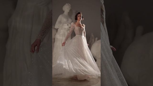 Потрясающее свадебное платье Фрайн смотреть онлайн