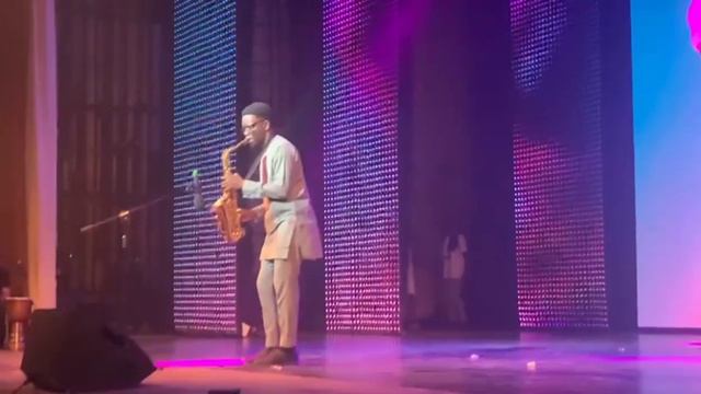 stability in Tomsk, Russia 🇷🇺.#African's day#afrobeat#saxophone#Stability#tomsk #Russia. смотреть онлайн