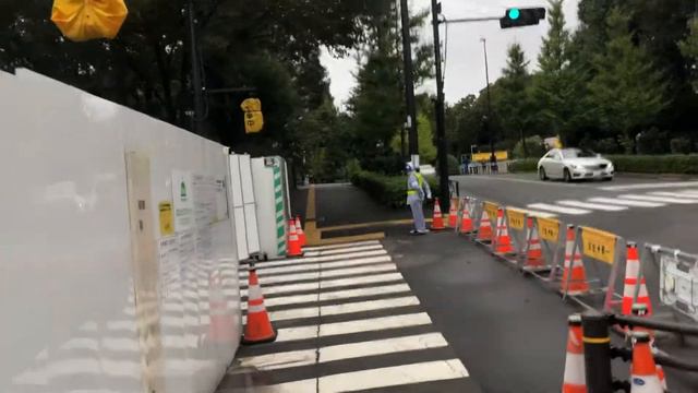 【94言語字幕】東京五輪会場視察「オリンピックスタジアム」のまわりを歩いてみた！端から端まで何分？（2019月10月22日撮影） смотреть онлайн