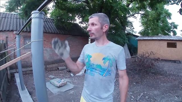 Жара +40, конь ожил, столбы стоят и... смотреть онлайн