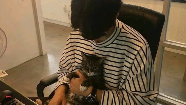 [asmr Boyfriend] твой милый парень,хочет поцелуй [rus Sub]