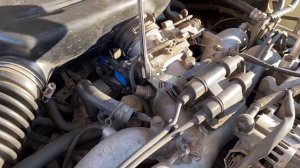 Subaru. Вентиляция картера : клапан засорился или замерз. Очистка.