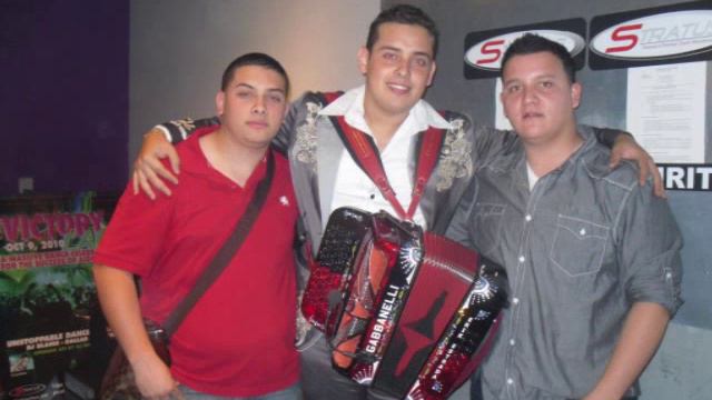 EL MERCENARIO ERIK ESTRADA y sus Malportados смотреть онлайн