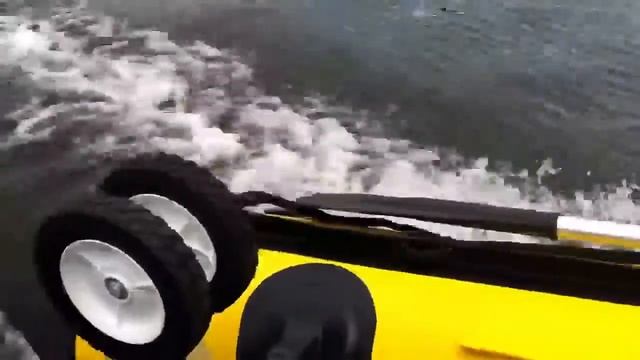 Suzuki DF6 & Aquos 11.8' смотреть онлайн