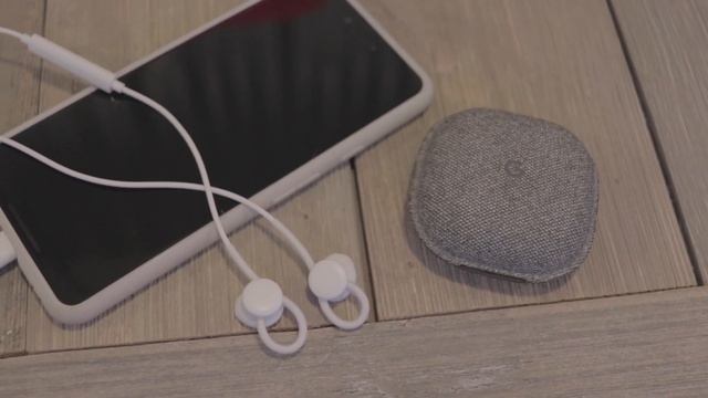 Google Pixel Earbuds - Are they worth $30?! смотреть онлайн