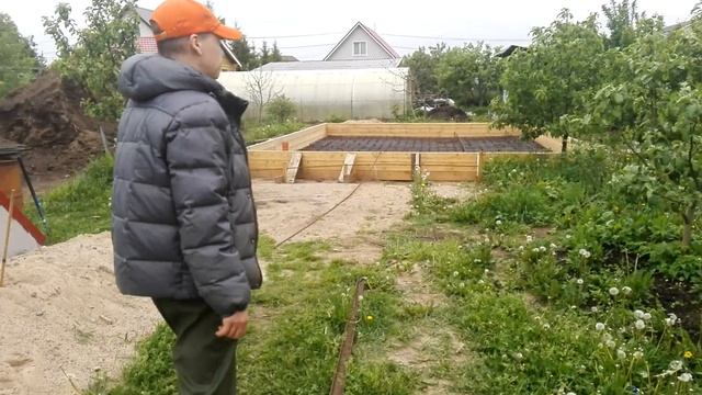 Что использовать вместо лягушек, фундамент монолитная плита. смотреть онлайн