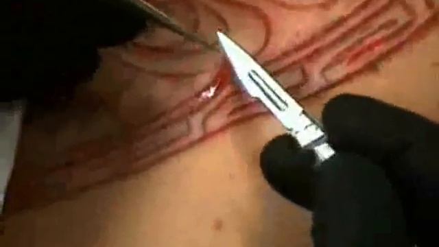 Krvava tetovaža смотреть онлайн