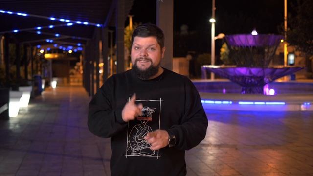 Светодиодный кольцевой осветитель Raylab RL-0618 обзор от Фотосклад.ру смотреть онлайн