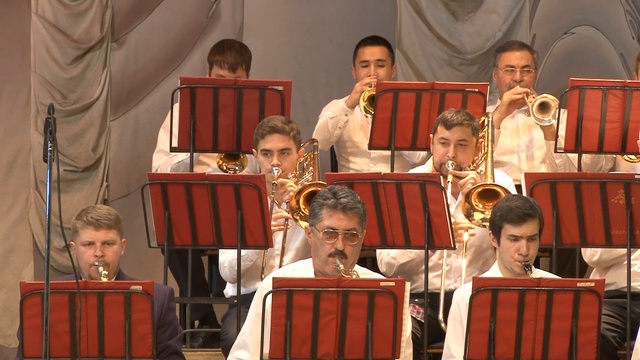 Джаз-оркестр /рук. Семён Мазурок/. Концерт 2016 года. смотреть онлайн
