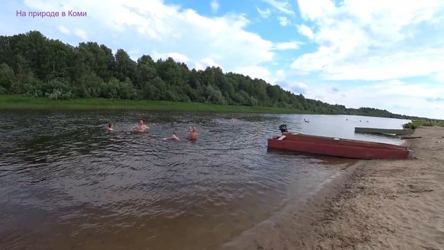 Отдыхаем на пляже. Вода как парное молоко. Будни Олега. смотреть онлайн