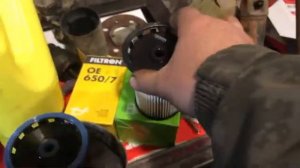 КАК ЗАМЕНИТЬ МАСЛО  В ДВИГАТЕЛЕ И ВСЕ ФИЛЬТРА НА ФОЛЬКСВАГЕН ТУАРЕГ