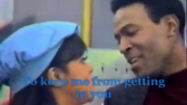 Marvin Gaye & Tammi Terrell - Ain't No Mountain High Enough Lyrics смотреть онлайн