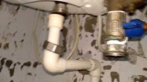 Как слить воду с бойлера / водонагревателя!