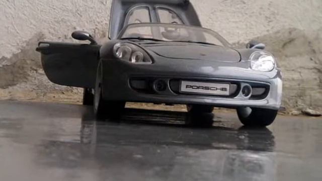 Porsche Carrera GT 1:18 Maisto смотреть онлайн