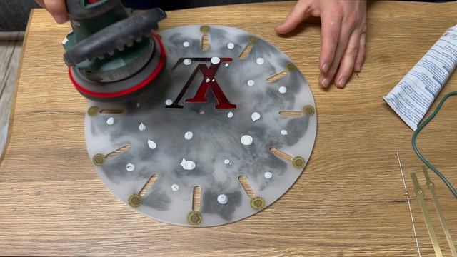 DIY UHR Epoxid смотреть онлайн