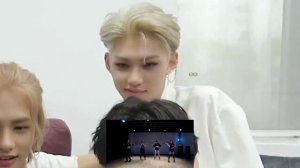 STRAY KIDS reaction to BLACKPINK - 'KILL THIS LOVE' DANCE PRACTICE