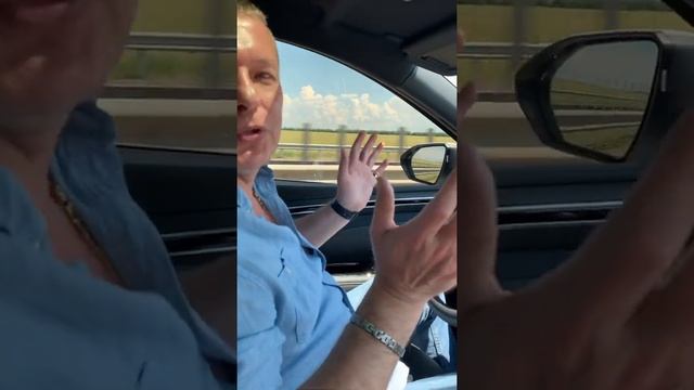 HYUNDAI TUCSON HYBRID