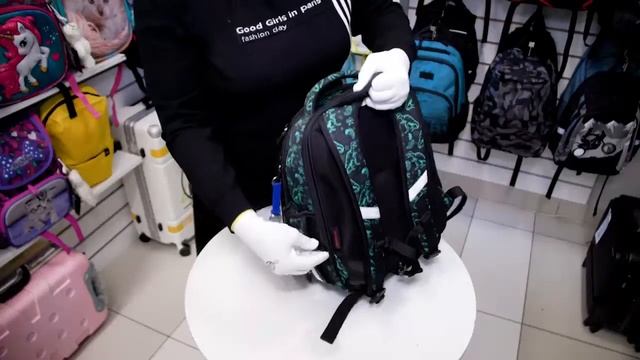 Артлюкс сумки. Школьные ранцы и рюкзаки в наличии. смотреть онлайн