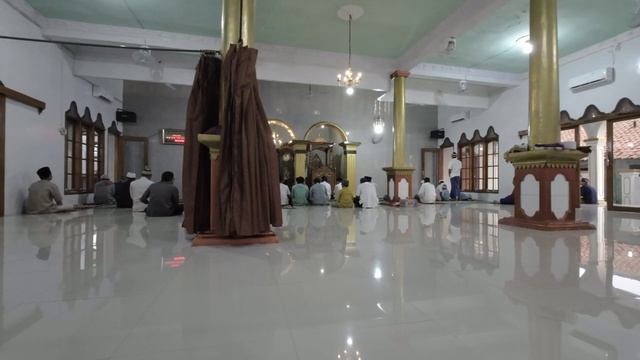 Eid Fitr Prayer, Morning Atmosphere on Eid Day [Late Publish] | Java Trip 2023 | Bali Walk Around смотреть онлайн