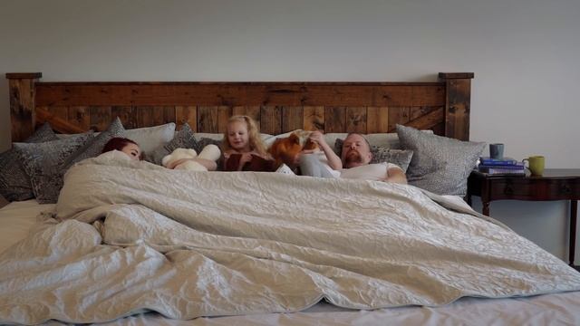 The Epic Alaskan King Bed ● VonViva Mattresses смотреть онлайн
