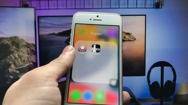 How to Enable Widgets on iPhone 5s & 6 on iOS 12 - With Single Click смотреть онлайн