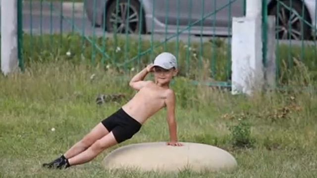 ДЕТИ КАК ОНИ ЕСТЬ providenie автор клипа Зоя Боур-Москаленко смотреть онлайн