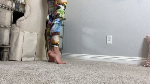 Get Fit With Ballet At Home! смотреть онлайн