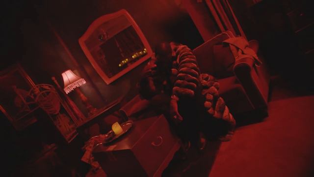 Gucci Mane - Must Be Me [Official Music Video] смотреть онлайн